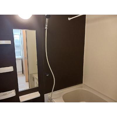 四季の風 101【管理NO：1-020667501-01010】 ★家具家電は申し込み後に搬入します★の物件画像