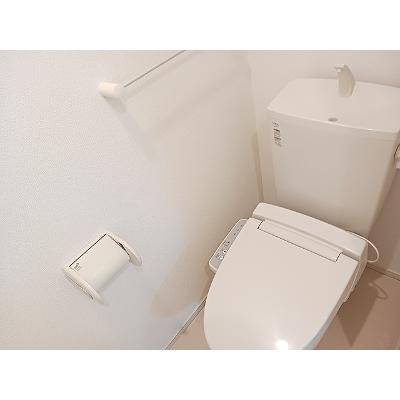 四季の風 101【管理NO：1-020667501-01010】 ★家具家電は申し込み後に搬入します★の物件画像
