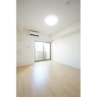 パーク　サンリットⅡ 101【管理NO：1-024896701-01010】 ★家具家電は申し込み後に搬入します★の物件画像