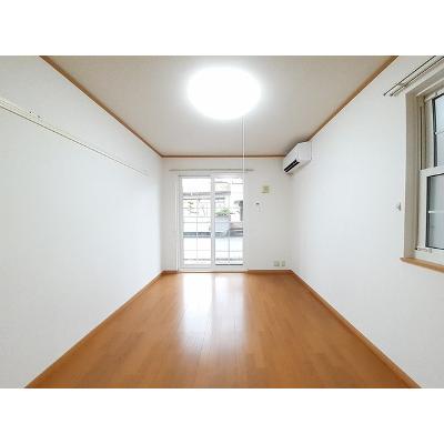 リバニッシュＢ 104【管理NO：1-012748902-01040】 ★家具家電は申し込み後に搬入します 2026年08月下旬入居可能の物件画像