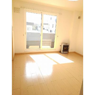 クリスタルコート 103【管理NO：1-016893901-01030】 ★家具家電は申し込み後に搬入します★ ★2026年09月上旬入居可能★の物件画像