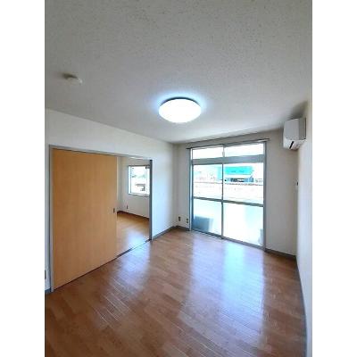 エルディム川西 203【管理NO：1-002487201-02030】 ★家具家電は申し込み後に搬入します★の物件画像