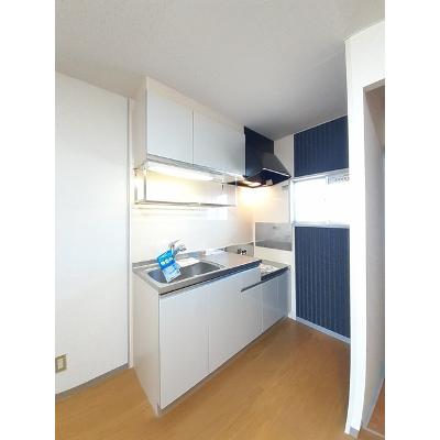 エルディム川西 203【管理NO：1-002487201-02030】 ★家具家電は申し込み後に搬入します★の物件画像