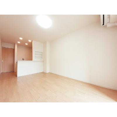 ランブラスＡ 102【管理NO：1-025081601-01020】 ★家具家電は申し込み後に搬入します★ ★2026年09月上旬入居可能★の物件画像