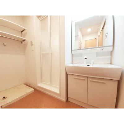 ランブラスＡ 102【管理NO：1-025081601-01020】 ★家具家電は申し込み後に搬入します★ ★2026年09月上旬入居可能★の物件画像