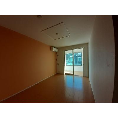 アルカンシエルⅢシクラメン 102【管理NO：1-020781101-01020】 ★家具家電は申し込み後に搬入します★ ★2026年10月上旬入居可能★の物件画像
