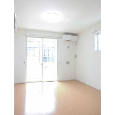 Ｒｉｖｅｒｓｉｄｅ泉 202【管理NO：1-019714901-02020】 ★家具家電は申し込み後に搬入します★ ★2026年08月下旬入居可能★の物件画像