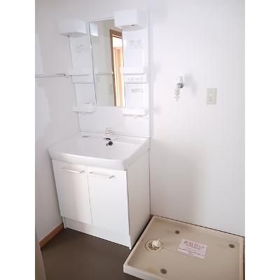 ロンジャルダンⅡ 202【管理NO：1-012568802-02020】 ★家具家電は申し込み後に搬入します★の物件画像