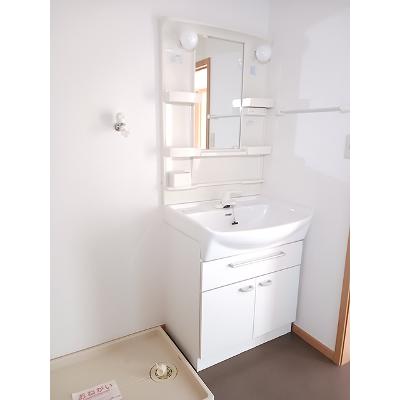 ロンジャルダンⅠ 203【管理NO：1-012568801-02030】 ★家具家電は申し込み後に搬入します★の物件画像
