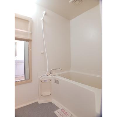 セントポーリア 103【管理NO：1-009324001-01030】 ★家具家電は申し込み後に搬入します★の物件画像