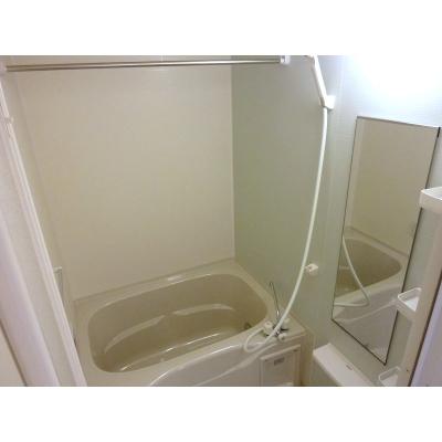 ソレーラⅡ 101【管理NO：1-018739802-01010】 ★家具家電は申し込み後に搬入します★ ★2026年09月下旬入居可能★の物件画像