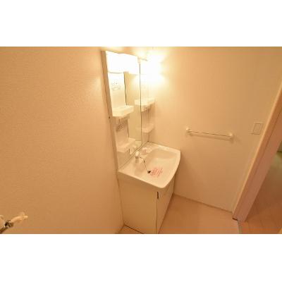 ユア・プエブロ 101【管理NO：1-018089401-01010】 ★家具家電は申し込み後に搬入します★ ★2026年09月中旬入居可能★の物件画像