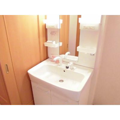 プラシードＢ 202【管理NO：1-015378302-02020】 ★家具家電は申し込み後に搬入します★ ★2026年10月中旬入居可能★の物件画像