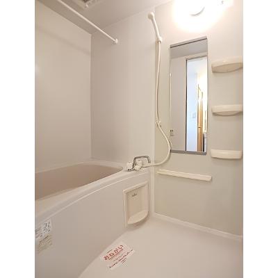 プチ　グレーヌＡ 102【管理NO：1-013285501-01020】 ★家具家電は申し込み後に搬入します★の物件画像