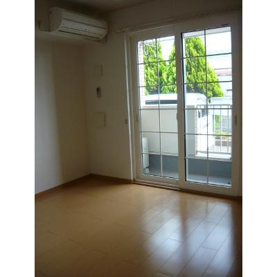 ブルック石川 102【管理NO：1-014688701-01020】 ★家具家電は申し込み後に搬入します 2026年09月上旬入居可能の物件画像
