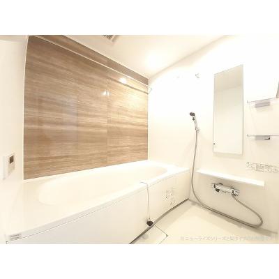 ノワール 201【管理NO：1-028212001-02010】 ★家具家電は申し込み後に搬入します★ ★2027年02月上旬入居可能★の物件画像