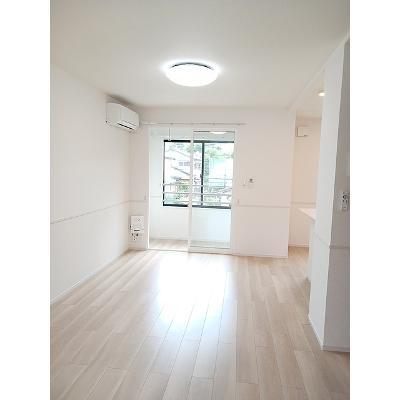 ストロベリーカーサⅠ 202【管理NO：1-028668601-02020】 ★家具家電は申し込み後に搬入します★ ★2026年09月上旬入居可能★の物件画像