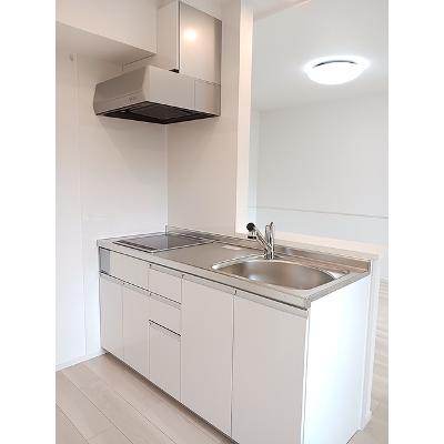 ストロベリーカーサⅠ 202【管理NO：1-028668601-02020】 ★家具家電は申し込み後に搬入します★ ★2026年09月上旬入居可能★の物件画像