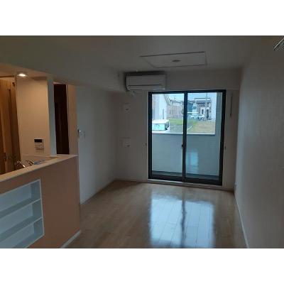 すみれ草 101【管理NO：1-021767301-01010】 ★家具家電は申し込み後に搬入します★ ★2026年09月中旬入居可能★の物件画像