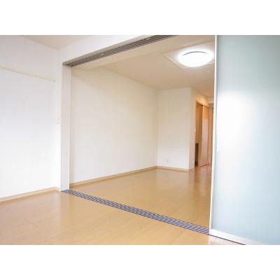 ソレアードパレス 103【管理NO：1-015978901-01030】 ★家具家電は申し込み後に搬入します 2026年08月下旬入居可能の物件画像