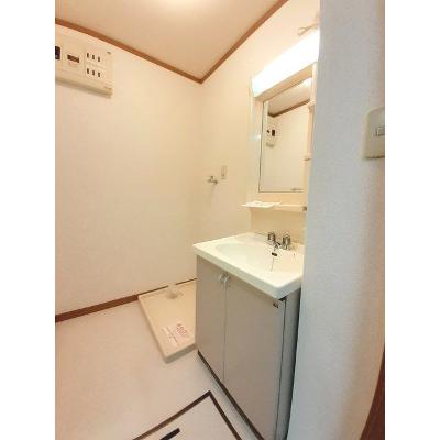 エクセルコーポなるみ 101【管理NO：1-007118901-01010】 ★家具家電は申し込み後に搬入します 2026年08月中旬入居可能の物件画像