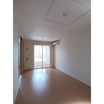 メイプル　ヴィラ 201【管理NO：1-018275401-02010】 ★家具家電は申し込み後に搬入します★ ★2026年09月中旬入居可能★の物件画像
