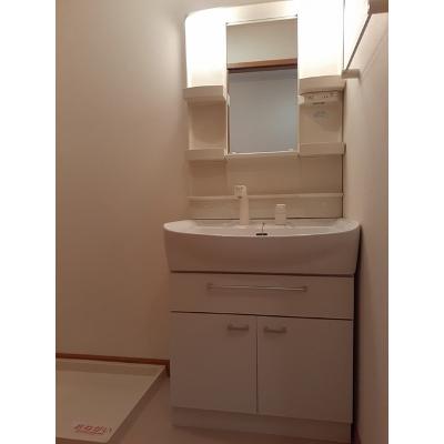サンタクルス　Ｂ 103【管理NO：1-014902502-01030】 ★家具家電は申し込み後に搬入します 2026年08月下旬入居可能の物件画像
