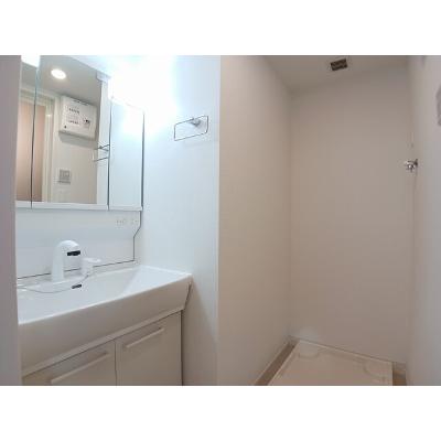 アラモード 105【管理NO：1-028433401-01050】 ★家具家電は申し込み後に搬入します★ ★2026年10月上旬入居可能★の物件画像