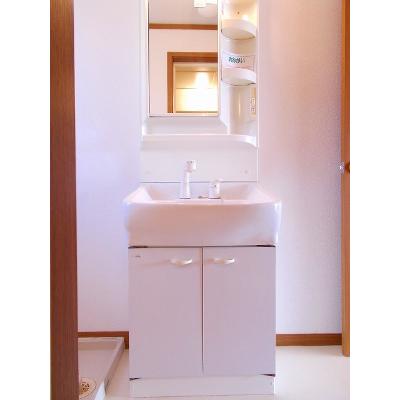 サンパレス 202【管理NO：1-010370001-02020】 ★家具家電は申し込み後に搬入します 2026年08月下旬入居可能の物件画像