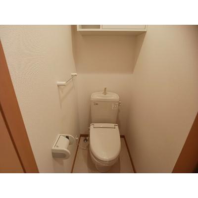 アイリスコートＢ 102【管理NO：1-014727302-01020】 ★家具家電は申し込み後に搬入します★の物件画像