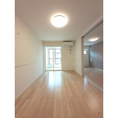 スタジオ　パコ 203【管理NO：1-026137501-02030】 ★家具家電は申し込み後に搬入します 2026年09月上旬入居可能の物件画像