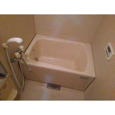 コートヤード２０ 101【管理NO：1-009690101-01010】 ★家具家電は申し込み後に搬入します★ ★2026年10月中旬入居可能★の物件画像