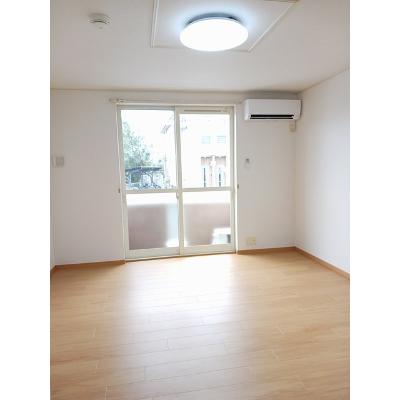 アンソレイエ 103【管理NO：1-013406801-01030】 ★家具家電は申し込み後に搬入します★ ★2026年09月下旬入居可能★の物件画像
