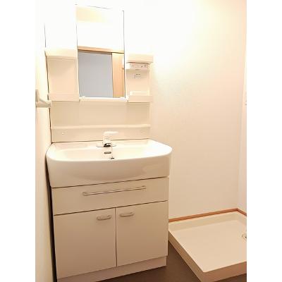 アンソレイエ 103【管理NO：1-013406801-01030】 ★家具家電は申し込み後に搬入します★ ★2026年09月下旬入居可能★の物件画像