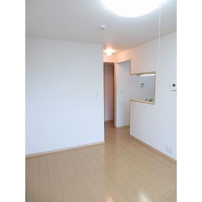 カーサ　デ　アモーレ 202【管理NO：1-016911201-02020】 ★家具家電は申し込み後に搬入します★ ★2026年08月下旬入居可能★の物件画像