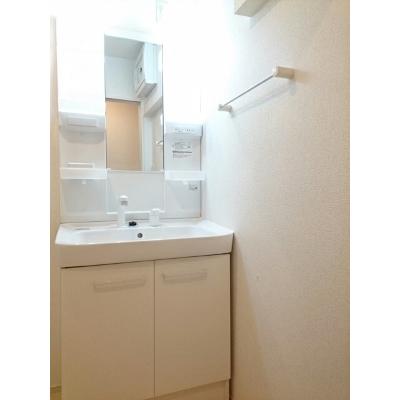 プラム鎌倉 203【管理NO：1-022361401-02030】 ★家具家電は申し込み後に搬入します★ ★2026年08月下旬入居可能★の物件画像