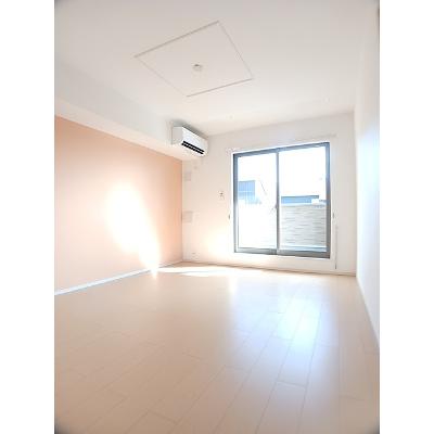 パレイシア 203【管理NO：1-019119201-02030】 ★家具家電は申し込み後に搬入します★の物件画像