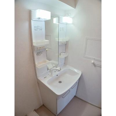 フィデール 201【管理NO：1-017757401-02010】 ★家具家電は申し込み後に搬入します★の物件画像