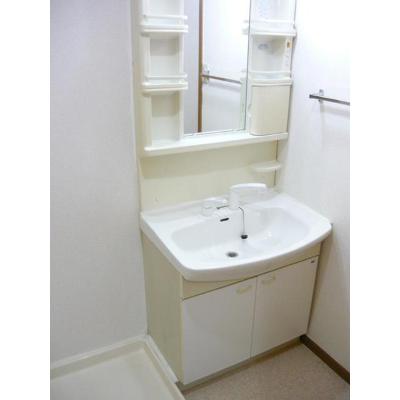 サンライズ忠興 102【管理NO：1-009696001-01020】 ★家具家電は申し込み後に搬入します★ ★2026年09月中旬入居可能★の物件画像