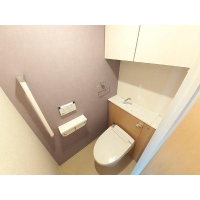 ラ　レジーナ　グランデ 205【管理NO：1-024192001-02040】 ★家具家電は申し込み後に搬入します 2026年08月下旬入居可能の物件画像