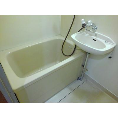 サンハイツたけだ 102【管理NO：1-001173501-01020】 ★家具家電は申し込み後に搬入します★ ★2026年08月中旬入居可能★の物件画像