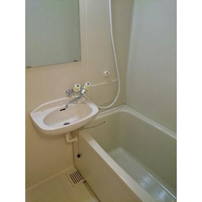 サンシャイン栄 102【管理NO：1-004887001-01020】 ★家具家電は申し込み後に搬入します★ ★2026年08月下旬入居可能★の物件画像