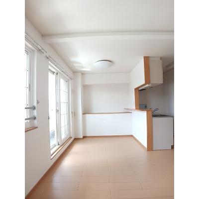 ＦＩＮＥ２０ 202【管理NO：1-015136901-02020】 ★家具家電は申し込み後に搬入します★の物件画像