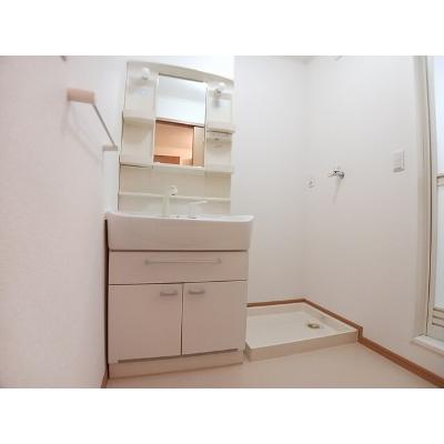 スター・マグノリアＣ 105【管理NO：1-013815803-01040】 ★家具家電は申し込み後に搬入します★の物件画像