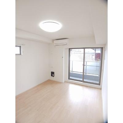 カーサフォレスタ太秦 201【管理NO：1-025484401-02010】 ★家具家電は申し込み後に搬入します 2026年08月下旬入居可能の物件画像