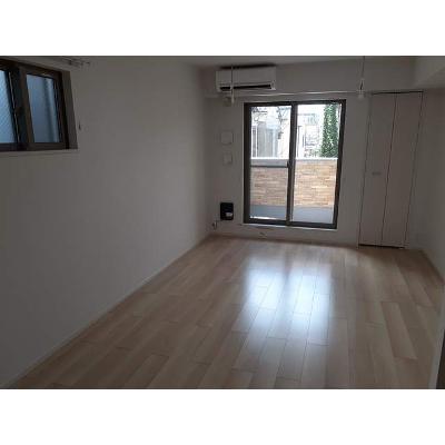 ペーナ伏見稲荷 201【管理NO：1-025722601-02010】 ★家具家電は申し込み後に搬入します 2026年09月中旬入居可能の物件画像