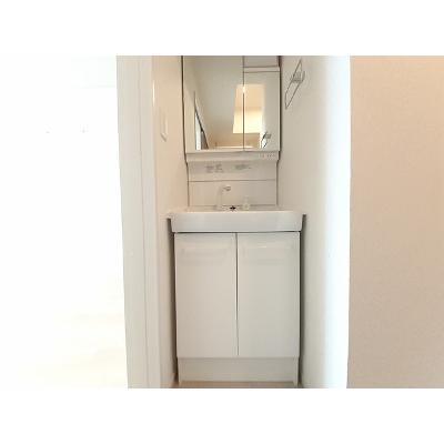 グランボヌール 101【管理NO：1-027081201-01010】 ★家具家電は申し込み後に搬入します 2026年08月上旬入居可能の物件画像