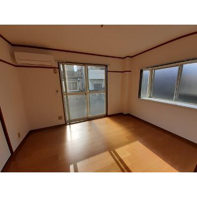 エルダー佐々木２ 101【管理NO：1-003166101-01010】 ★家具家電は申し込み後に搬入します★の物件画像