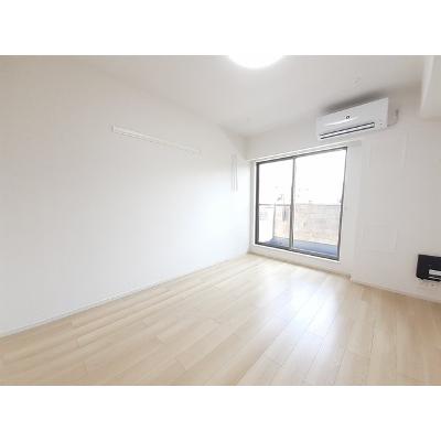ラ・ステラ学園前 205【管理NO：1-026552101-02040】 ★家具家電は申し込み後に搬入します 2026年09月中旬入居可能の物件画像