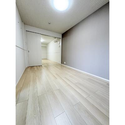 ヒカルサ枚方高野道 203【管理NO：1-028664801-02030】 ★家具家電は申し込み後に搬入します★ ★2026年12月上旬入居可能★の物件画像